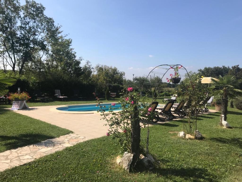 Ferienhaus Tomic Nedeščina 외부 사진